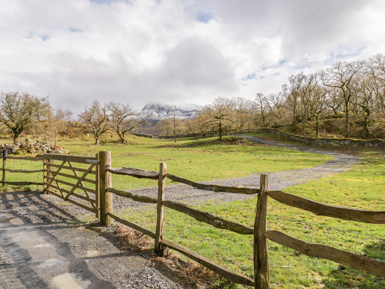 Y Cwtch - Panoramic Mountain Views Within Snowdonia'S National Park - 4X4 Recommended Villa Dolgellau Kültér fotó